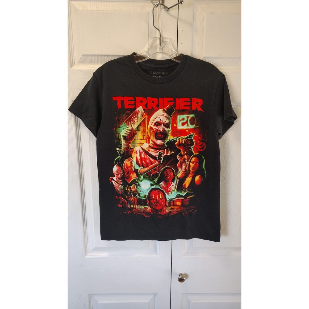 Terrifier 2 "Who's Laughing Now" Art the Clown Horror Graphic T-Shirt Small